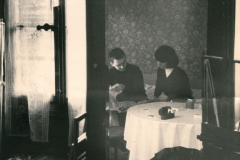 T et V à l'ôtel 1967...r